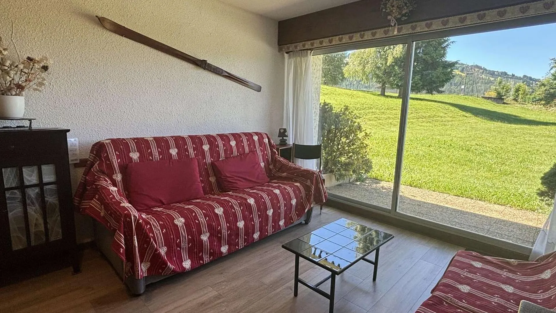 Studio Au Pied Des Pistes A Notre-Dame-De-Bellecombe, 4 Pers, Tennis Et Piscine L'Ete - Fr-1-595-94 ノートル・ダム・ド・ベルコンブ